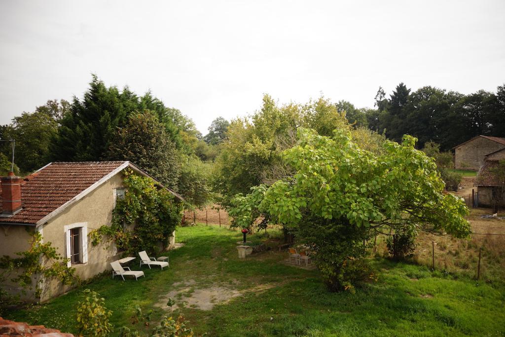 Domaine De Romefort Saint-Léonard-de-Noblat Стая снимка