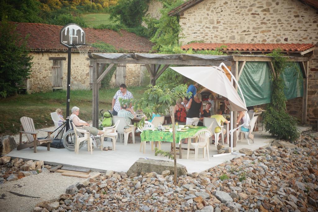 Domaine De Romefort Saint-Léonard-de-Noblat Екстериор снимка