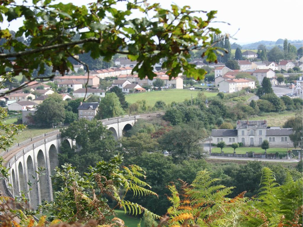 Domaine De Romefort Saint-Léonard-de-Noblat Стая снимка